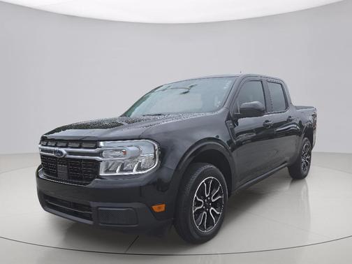 Shadow Black 2024 Ford Maverick Lariat