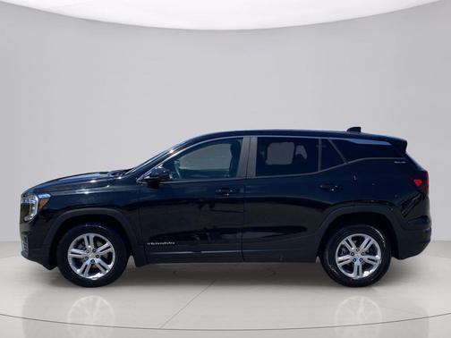 Ebony Twilight Metallic 2024 GMC Terrain SLE
