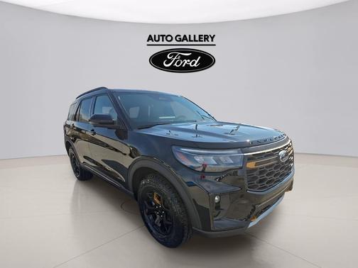 Agate Black Metallic 2026 Ford Explorer Tremor