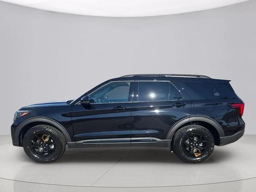 Agate Black Metallic 2026 Ford Explorer Tremor