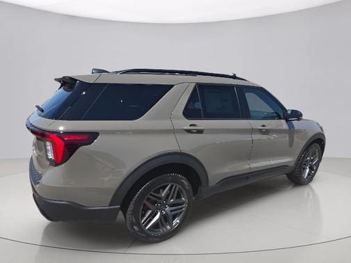 Gray 2026 Ford Explorer ST-Line