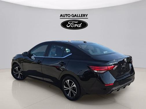 Black 2023 Nissan Sentra SV