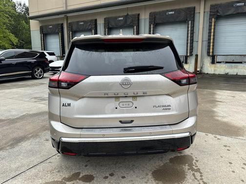 2024 Nissan Rogue Platinum