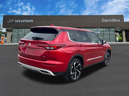 2022 Mitsubishi Outlander SE