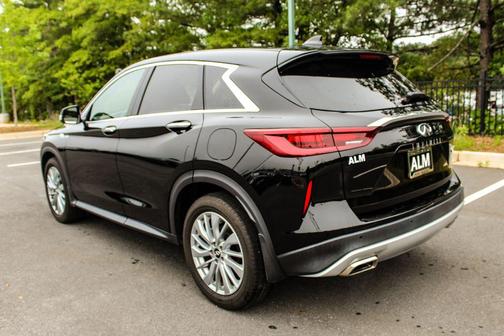 2023 INFINITI QX50 PURE