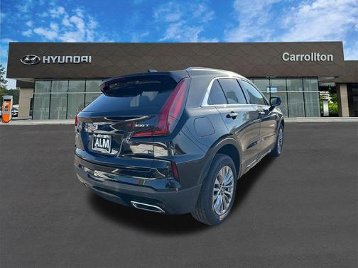 2025 Cadillac XT4 Premium Luxury
