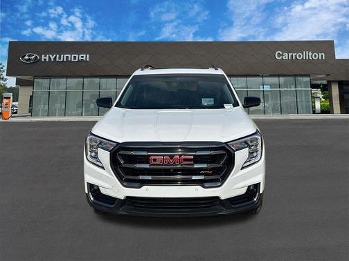 Summit White 2024 GMC Terrain AWD AT4