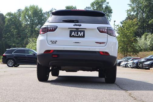 2024 Jeep Compass Trailhawk