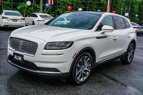 2022 Lincoln Nautilus Reserve