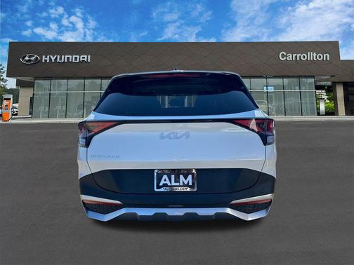 2024 Kia Sportage LX