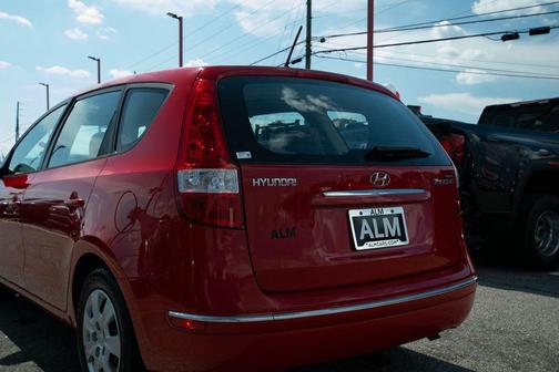2011 Hyundai Elantra Touring GLS