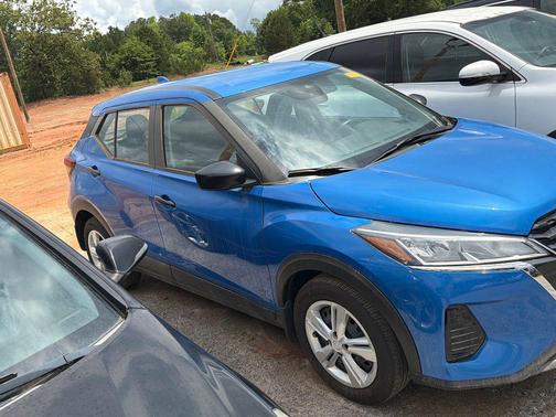 Electric Blue Metallic 2025 Nissan Kicks S