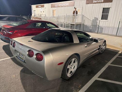 1998 Chevrolet Corvette Base