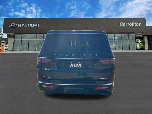 2023 Jeep Wagoneer Series II