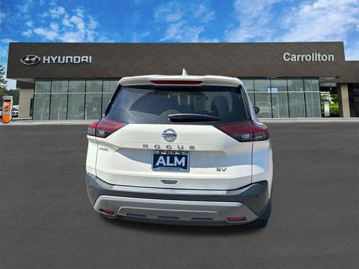 2021 Nissan Rogue SV