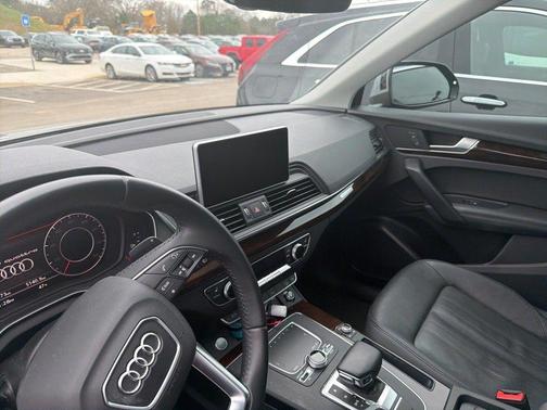 2019 Audi Q5 2.0T Premium Plus