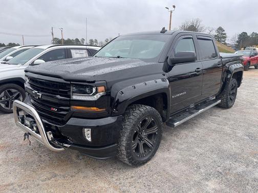 2017 Chevrolet Silverado 1500 2LT