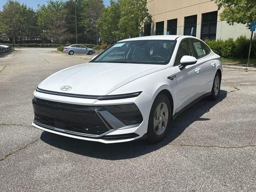 2025 Hyundai SONATA SE