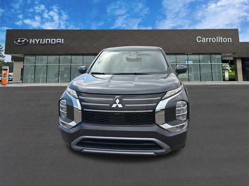 Cosmic Blue Metallic 2025 Mitsubishi Outlander SE 2.5 2WD