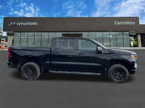 2023 Chevrolet Silverado 1500 Custom Trail Boss