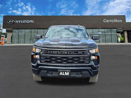 2023 Chevrolet Silverado 1500 Custom Trail Boss