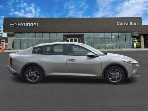 Steel Gray 2025 Kia K4 LXS