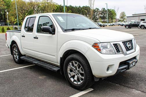 2021 Nissan Frontier SV