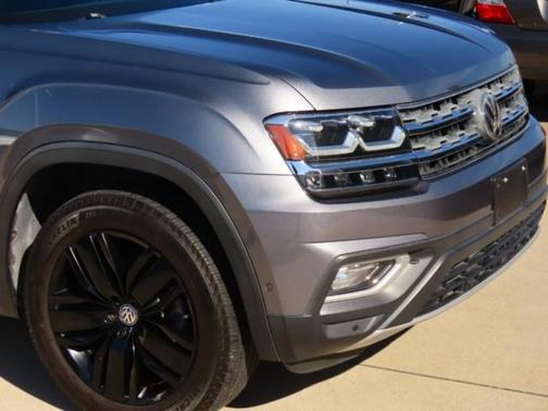 2018 Volkswagen Atlas 3.6L SEL Premium