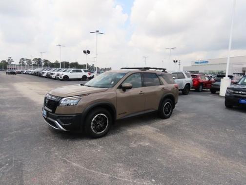 2024 Nissan Pathfinder Rock Creek