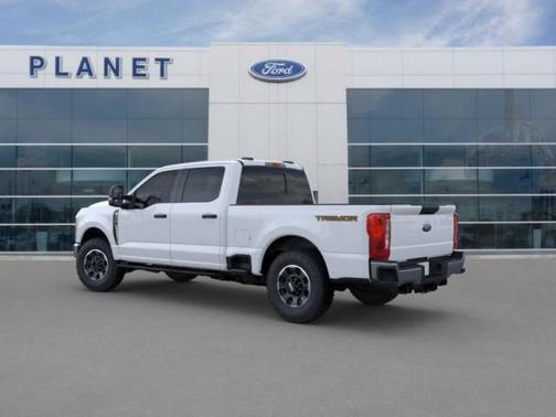 2025 Ford F-250 XLT