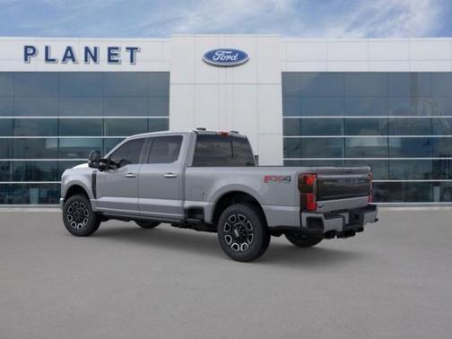 2025 Ford F-250 Platinum