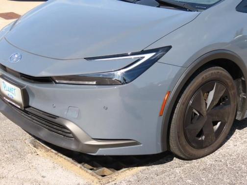 2023 Toyota Prius LE