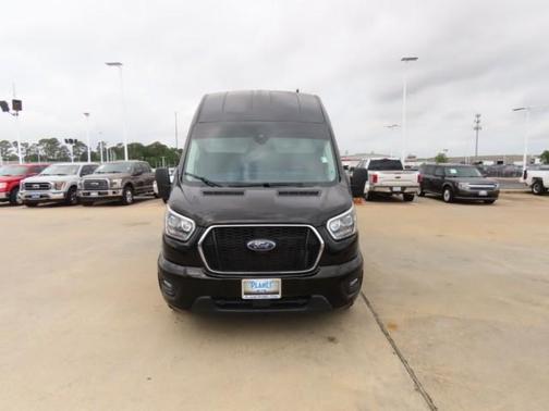 Ingot Silver Metallic 2023 Ford Transit-250 Base