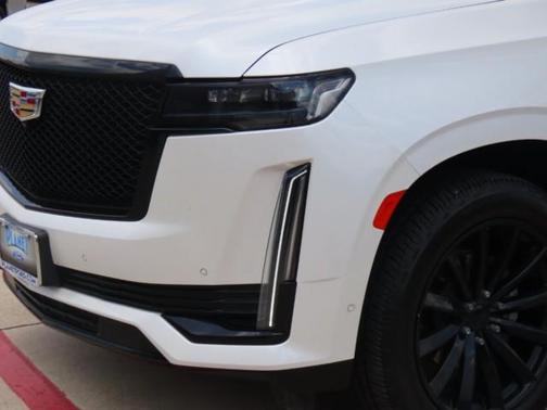 2022 Cadillac Escalade Sport