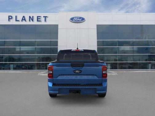 2025 Ford Maverick Lobo Standard