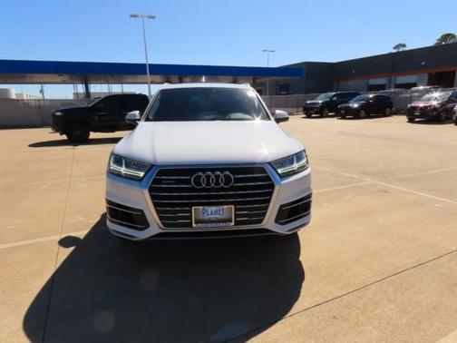 2019 Audi Q7 55 Premium Plus