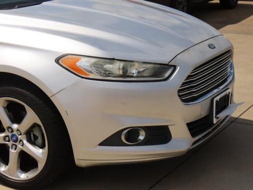 Ingot Silver 2013 Ford Fusion SE