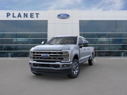 2025 Ford F-350 Lariat Super Duty
