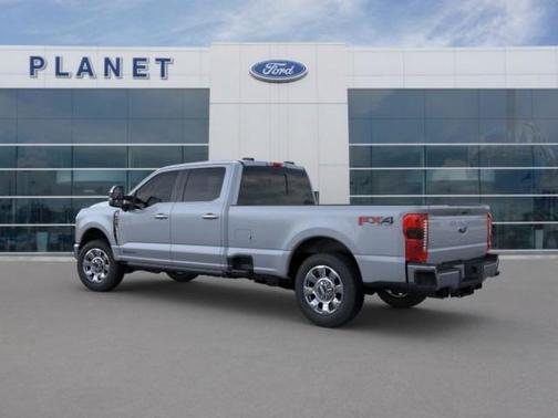 2025 Ford F-350 Lariat Super Duty