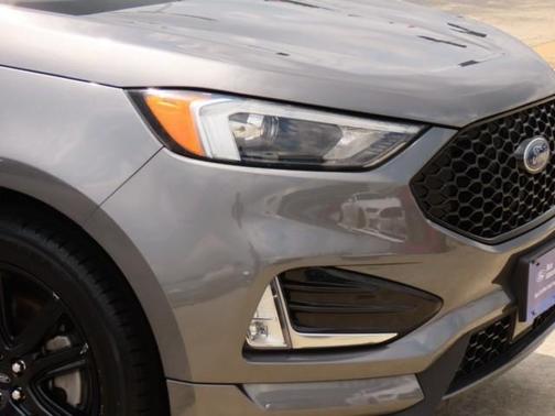 2022 Ford Edge ST-Line