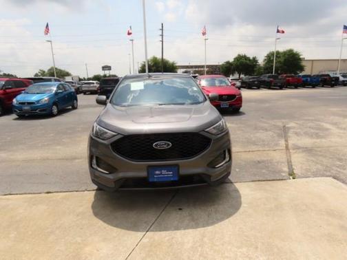 2022 Ford Edge ST-Line