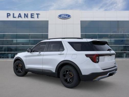 Space White Metallic 2026 Ford Explorer Tremor 4WD