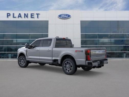 2026 Ford F-250 Platinum
