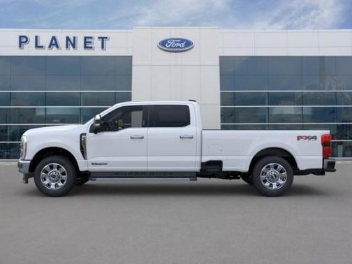 2025 Ford F-350 Lariat Super Duty