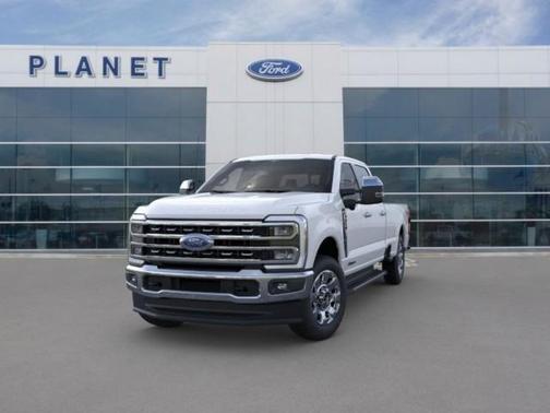 2025 Ford F-350 Lariat Super Duty
