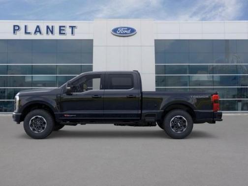2025 Ford F-350 Lariat Super Duty