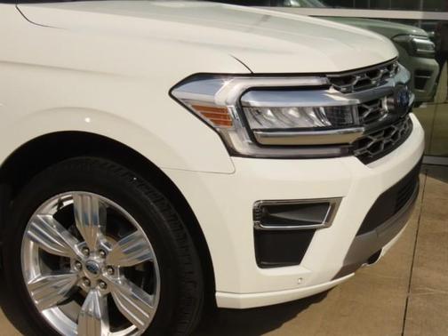 2023 Ford Expedition Max Platinum