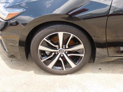 2021 Nissan Maxima SV