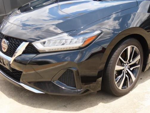 2021 Nissan Maxima SV