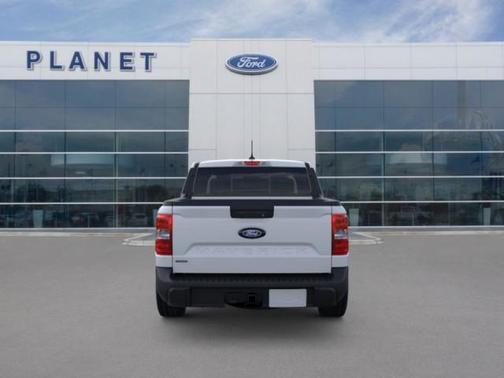 Space White Metallic 2026 Ford Maverick XLT